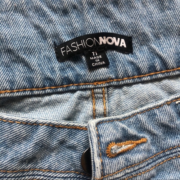 Fashion Nova Shorts - Picture 4 of 7